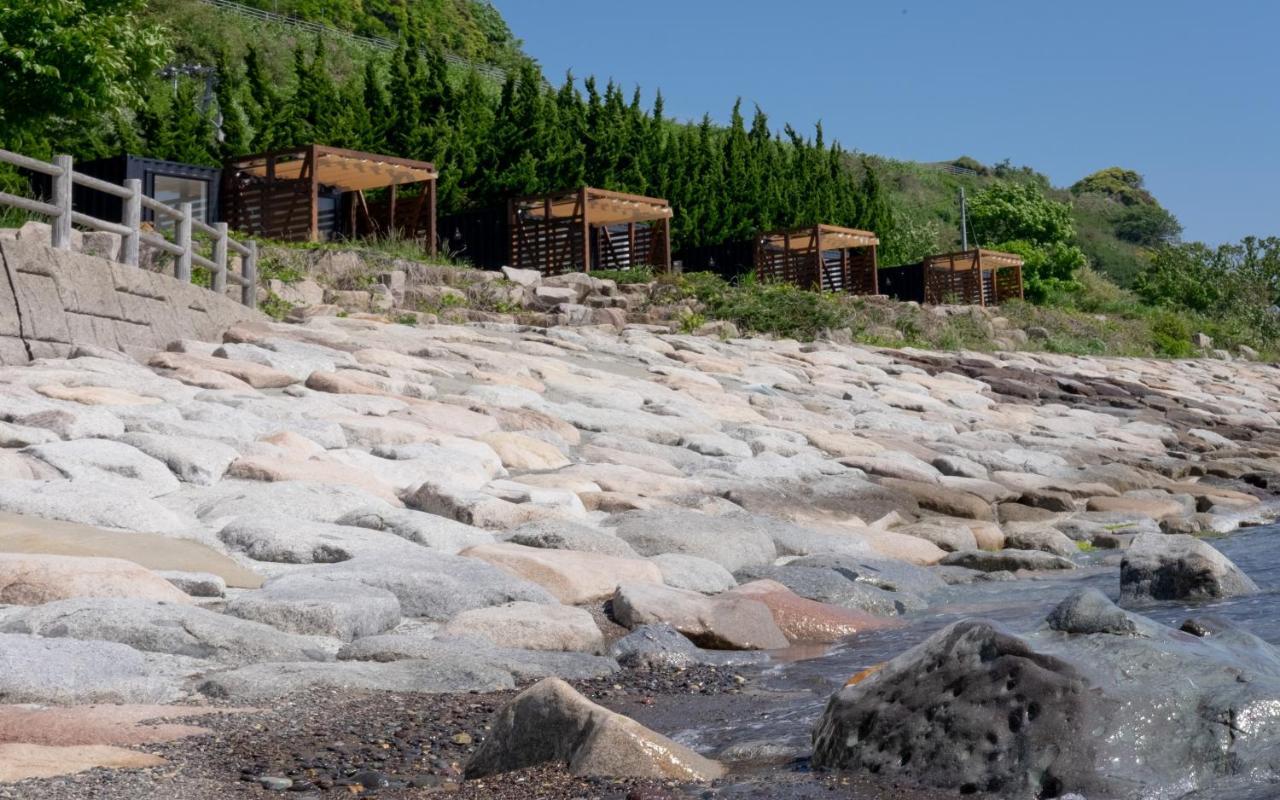 فندق Retreat佐渡風島 グランピング- Self Check-In Only Sado المظهر الخارجي الصورة